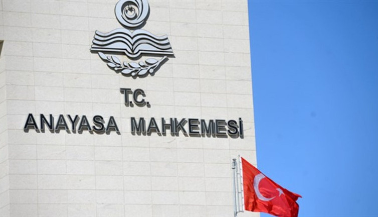 Anayasa Mahkemesi rapotörü HDP iddianamesinin iadesini istedi