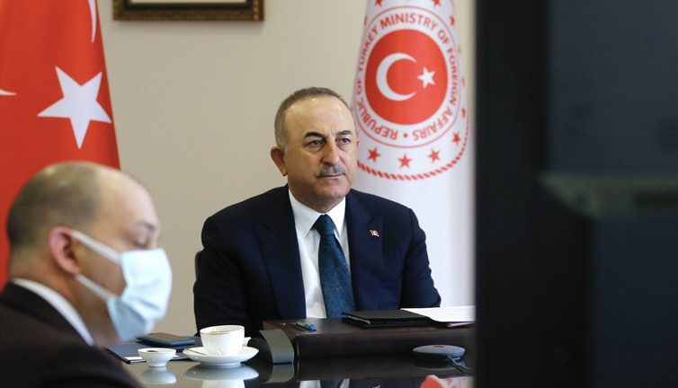 Çavuşoğlu D-8 Dışişleri Bakanları Toplantısı'nın açılışında konuştu