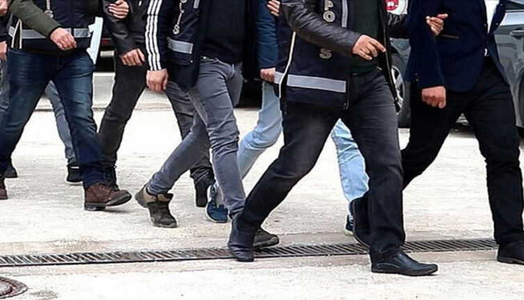 6 ilde FETÖ operasyonu (09 Nisan 2021)