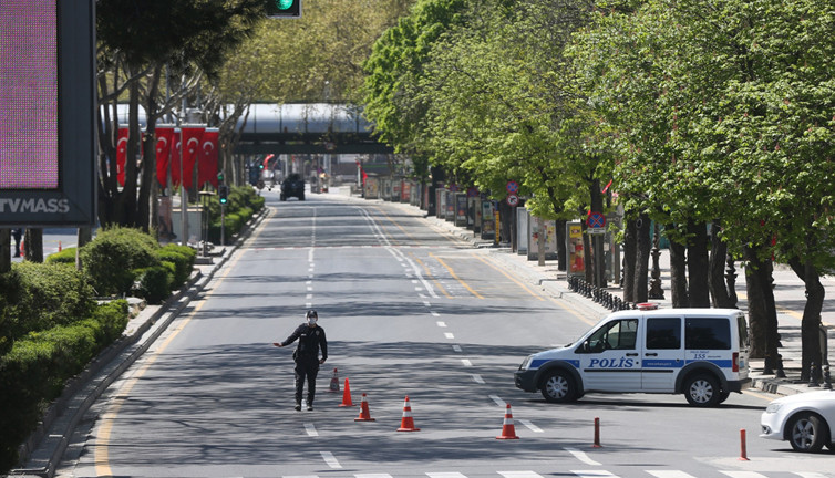 Bakanlık'tan sokağa çıkma kısıtlaması açıklaması