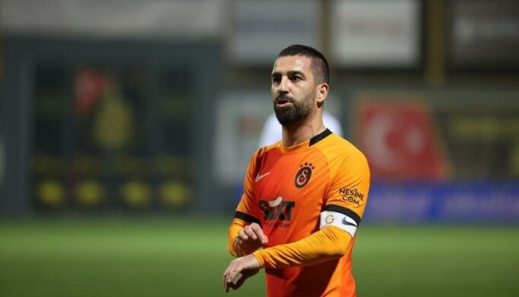 Galatasaray'da Arda Turan şoku