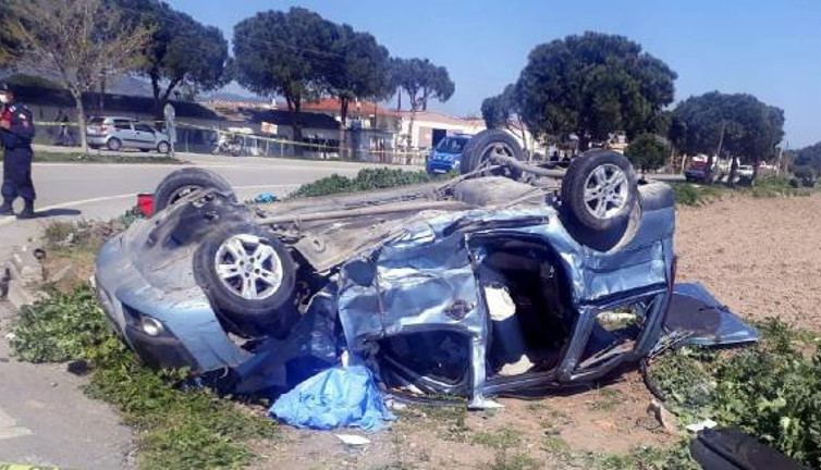 İzmir'de süt tankeri faciaya neden oldu. 3 ölü 4 yaralı