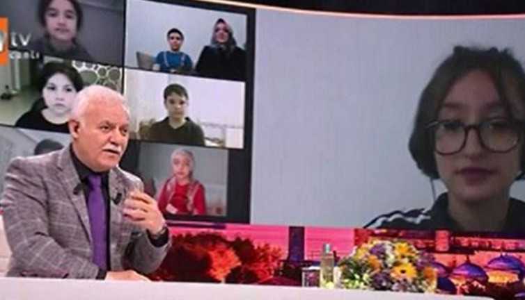 Nihat Hatipoğlu’nun Z kuşağı ile imtihanı. Sorduğu soruyla programa damga vurdu