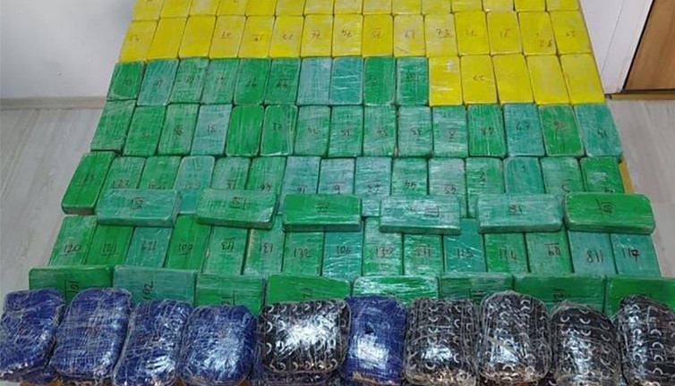 Dere yatağında çuvallar içinde ele geçirildi. Tam 80 kilo