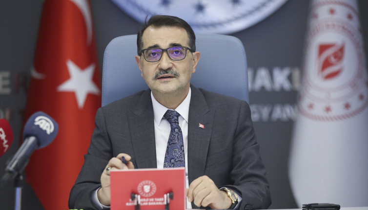 Bakan Dönmez: Avrupa İmar ve Kalkınma Bankası ile iş birliğimiz kesintisiz sürüyor