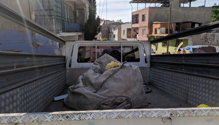 Ölüm pencereden bakarken geldi