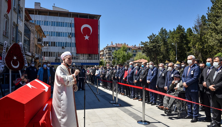 Şehit Piyade Uzman Çavuş Murat Nar son yolculuğuna uğurlandı