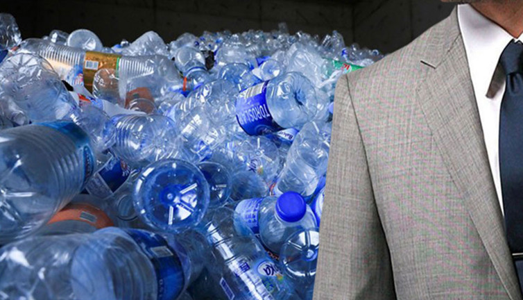 Dev tekstil markası pet şişelerden takım elbise üretti