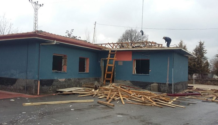 Yapımı engellenen okul için şok iddia. Alevi köyüne okul yaptırmam