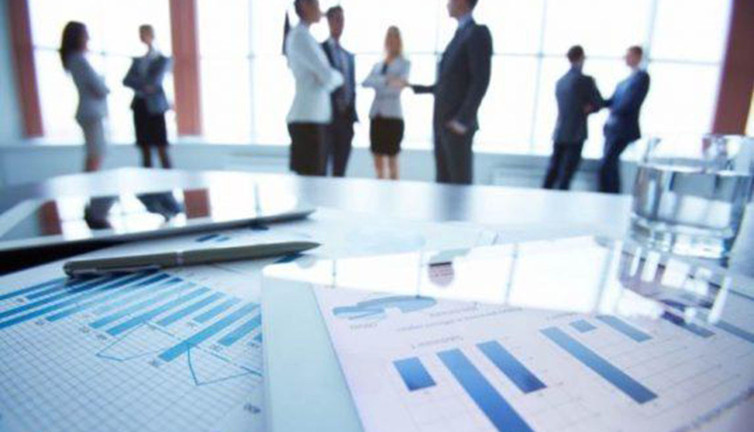 Bankacıların aşı isyanı büyüyor. 200 bin çalışanın olduğu sektör riskli gruba alınmadı