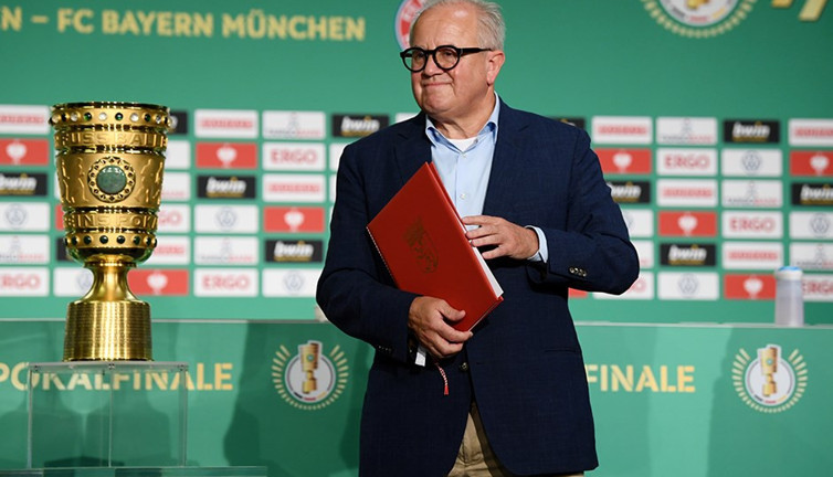 Almanya Futbol Federasyonu Başkanı özür dileyerek istifa etti