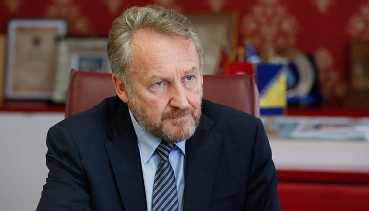 İzetbegovic'ten İsrail'e boykot çağrısı