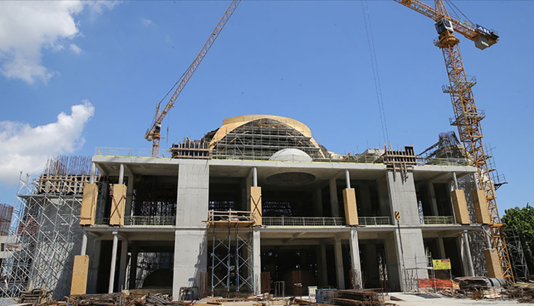 Barbaros Hayrettin Paşa Camisi’nde çalışmalar devam ediyor