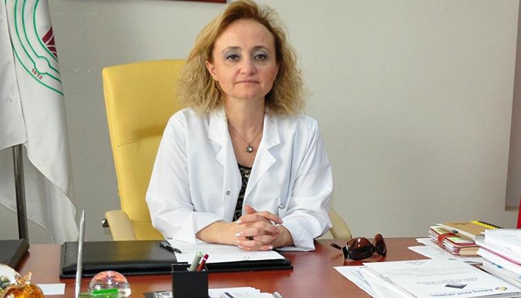Bilim Kurulu üyesi Prof. Dr. Yeşim Taşova'dan yüz yüze eğitim açıklaması. 50 yaş altına dikkat çekti