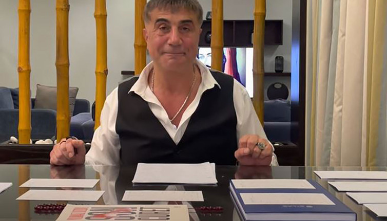 Sedat Peker’den suç örgütü liderine inanılır mı diyenlere cevap: Büyük skandalları imam papaz bakkal manav mı bilecek benim gibi enteresan tip bilir