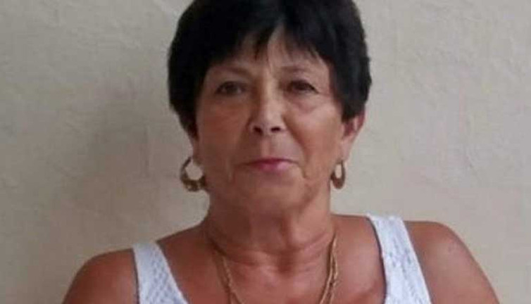 Ameliyat masasından düşürülen kadın öldü