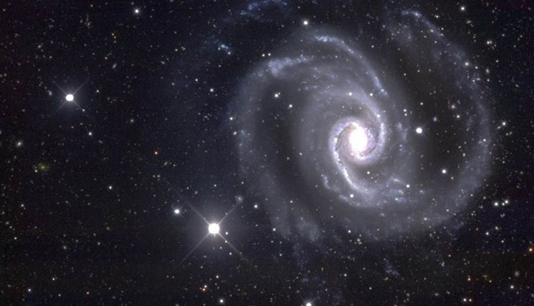 Karanlık maddenin en kapsamlı haritası çıkarıldı