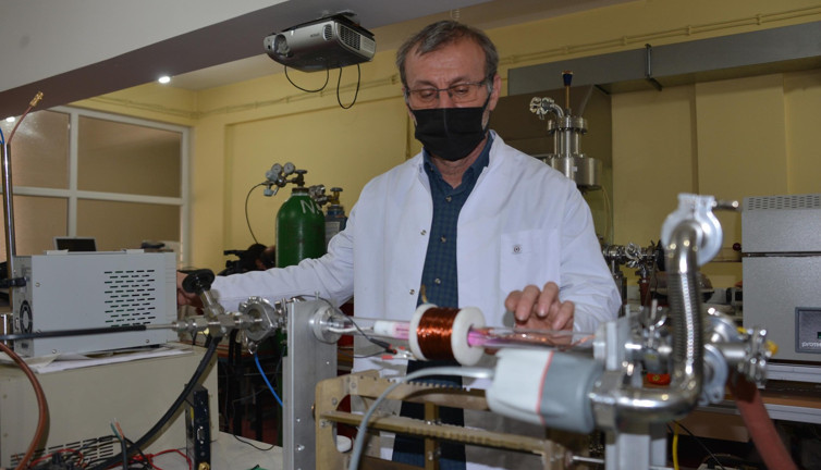 Kanserle mücadele ederken kanser tedavisi geliştirdi