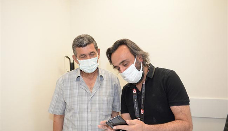 Gaz şikayetiyle hastaneye gitti. Karnından çıkan doktorları şaşkına çevirdi