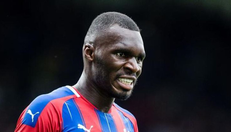 Yıldız futbolcu iki yıl daha kulübünde kalacak