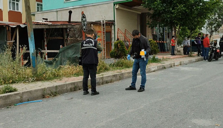 Çocuk parkında silahlı çatışma