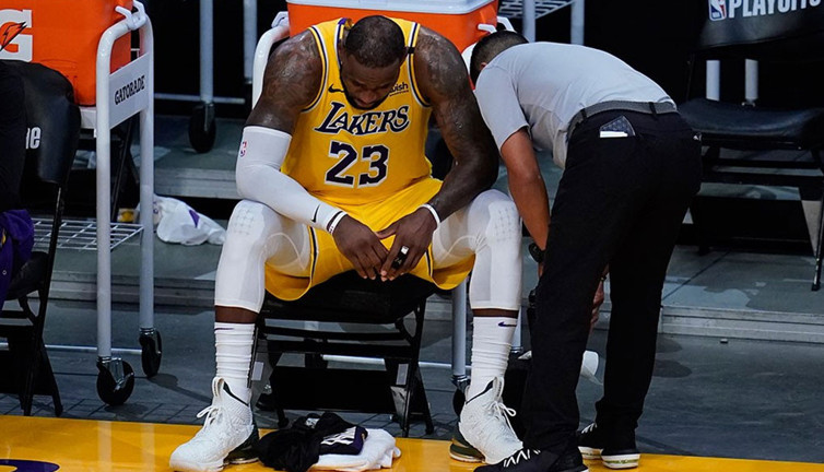 Lebron James'tan erken veda