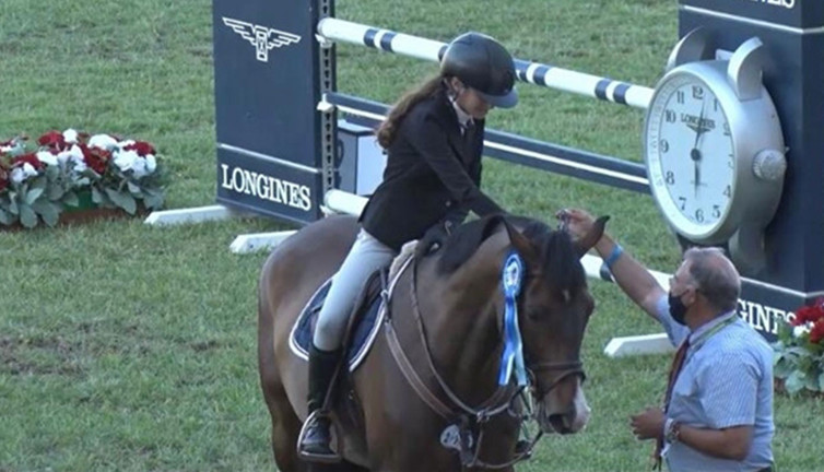 Milli binici Ela Jansel Yunanistan'da ikinci oldu