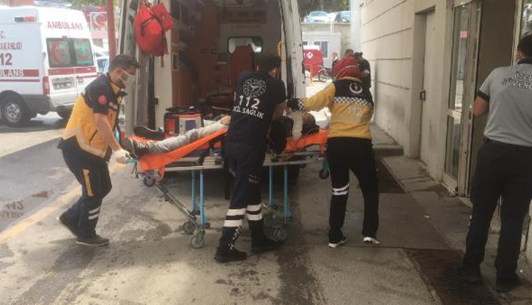 Parkta yürürken üzerine yıldırım düştü