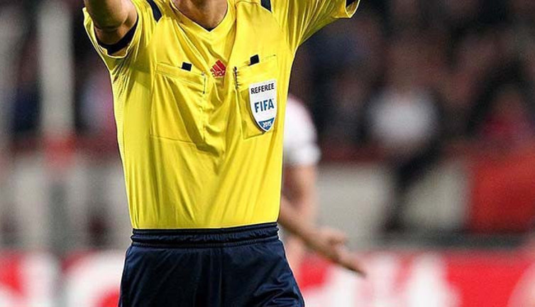 İtalya - Türkiye maçının hakemi belli oldu