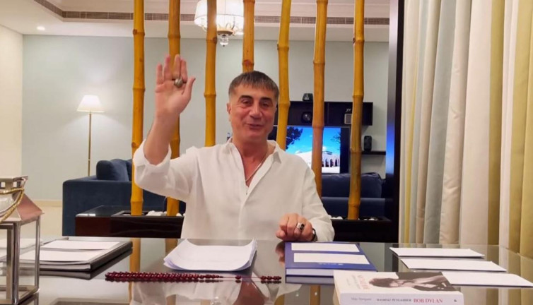 Yakalandığı söylenen Sedat Peker'den saatler sonra ilk açıklama: Eğer ölmez sağ kalırsak...