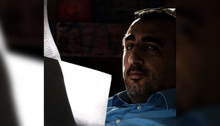 Efsane müzik grubu Moğollar'ı bir araya getiren karikatürist öldü