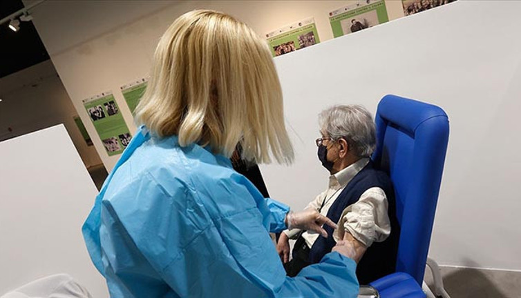 AB'den aşı açıklaması