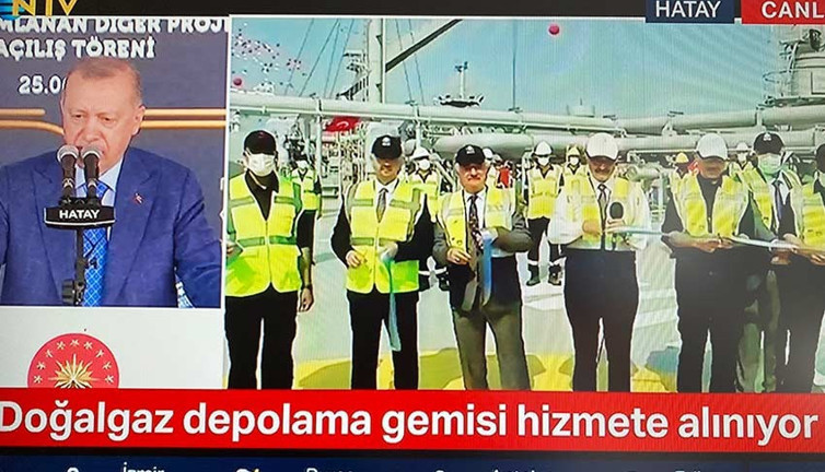 Erdoğan canlı yayında bakana böyle kızdı. Talimat vermeden kestiniz