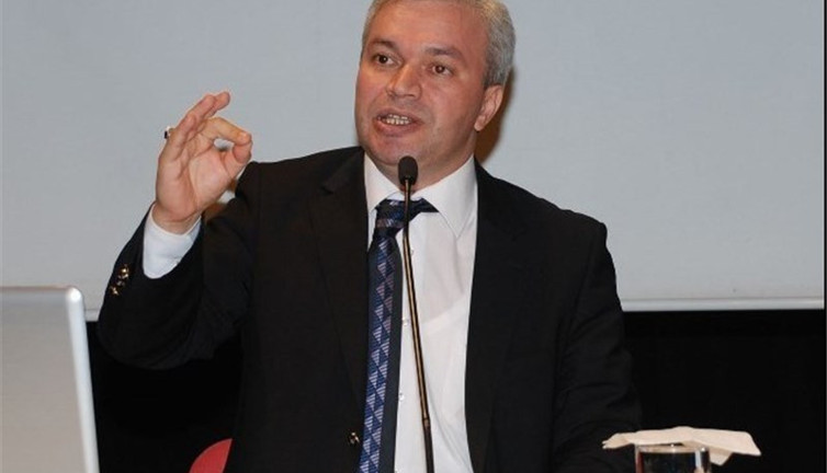 Mustafa Kurdaş: “Sedat Peker'in iddialarından 100 tane susurluk çıkar”