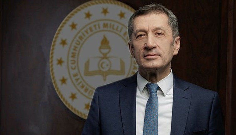 Selçuk Özdemir: MEB'de soygun yapmak üzere örgütlenmiş bir grup var