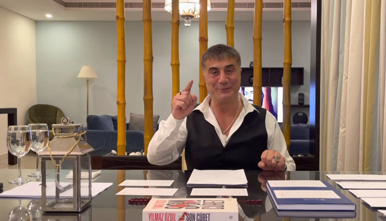 Sedat Peker kendini Barolar Birliği Başkanı ilan etti