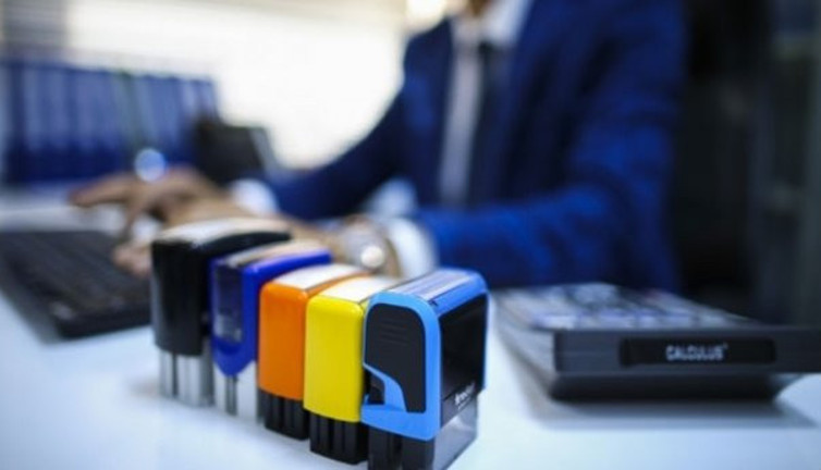 Kamuda 60 yaş üzeri kronik rahatsızlığı olanlar idari izinli sayılacak