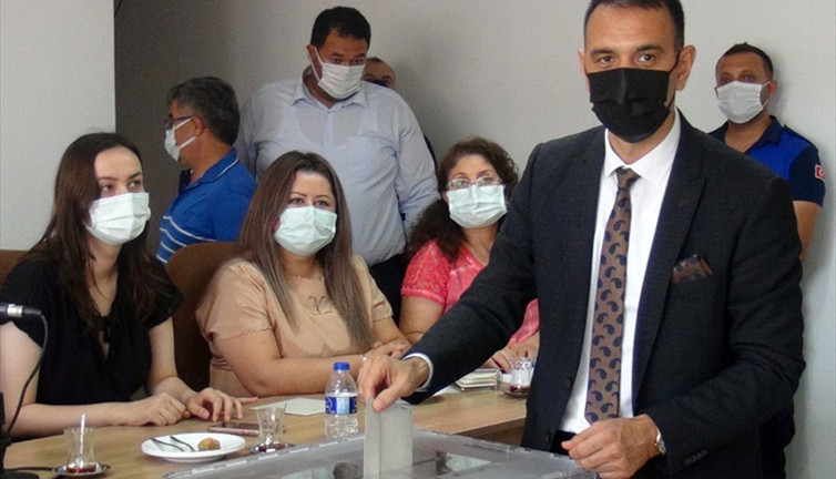 Silifke'nin yeni belediye başkanı belli oldu