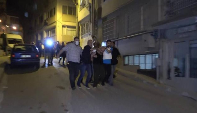 Bursa'da rehine krizi: Kız kardeşlerini rehin aldı, polise ateş açtı