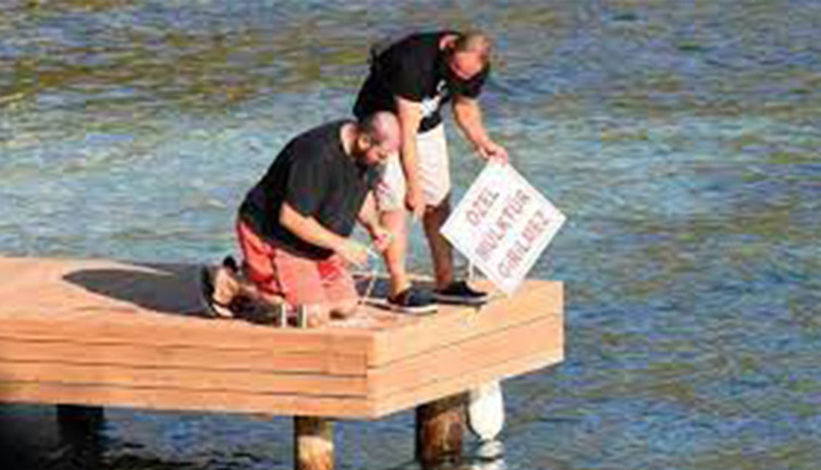 Şahan Gökbakar'a villa şoku