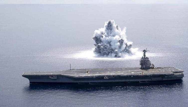 ABD Donanması’nda bir ilk