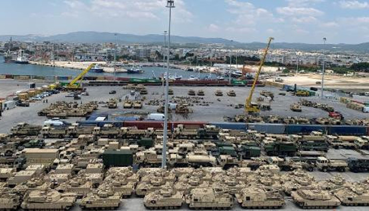 Türkiye sınırına yığılan tankların sırrı belli oldu