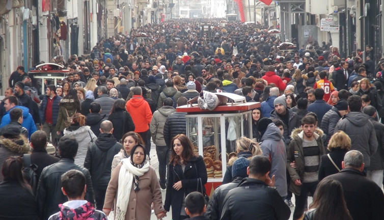 4. dalga kapıya dayandı. Kapanma geri gelecek mi?