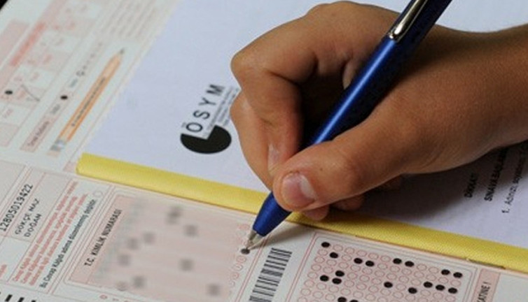 12 yıllık eğitim çöktü