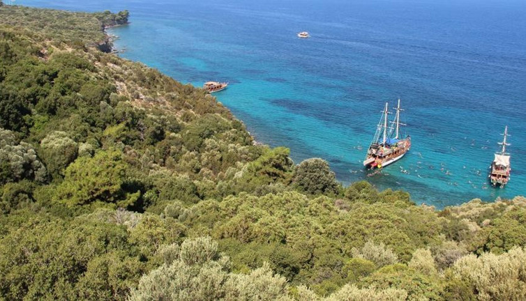 Milli parkta orman yangını önlemi: 10 gün ziyaretçilere kapatıldı