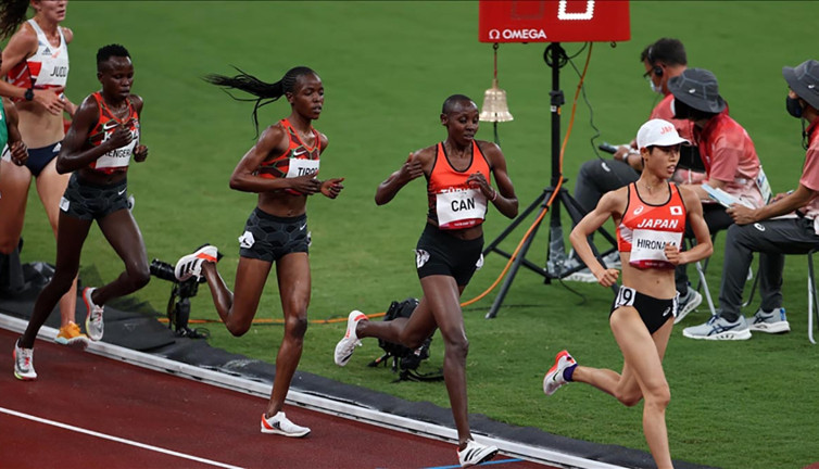 Yasemin Can, 5000 metrede finale yükseldi