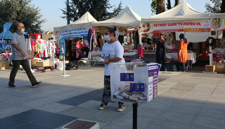 Minik Zeynep için para toplanan kumbarayı çaldılar