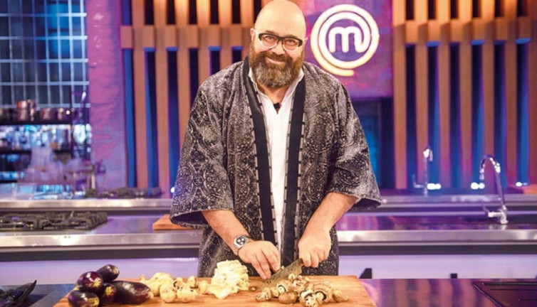 Somer Sivrioğlu 2 yıl sonra ilk kez görüntülendi. Uğruna 18 yıllık eşinden boşanmıştı