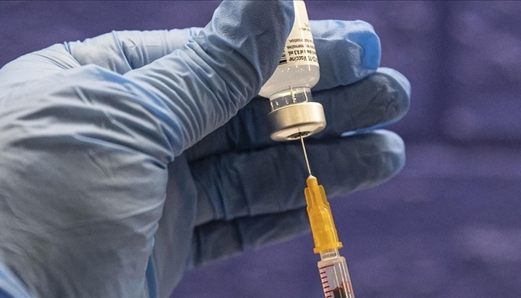 Dünyada 4 milyar 360 milyon dozdan fazla aşısı yapıldı