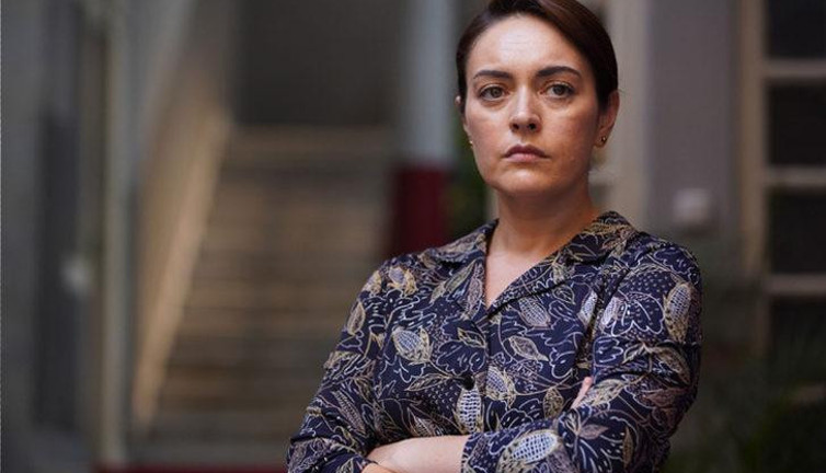 Ezgi Mola'nın diziden ayrılıp ayrılmayacağı belli oldu